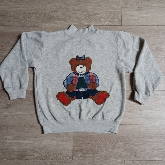 🐻 Cute *Vintage* 3D Teddy Bear Sweatshirt - Picture 1 of 8
